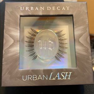 Urban Decay Lashes- Boheme